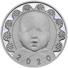 Stříbrný medailon k narození dítěte s peřinkou 2019 - 28 mm